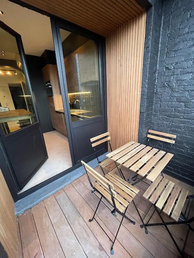 3 Room Luxury Design Apartment With Airconditioning, Close To Gent St-Pieters Station